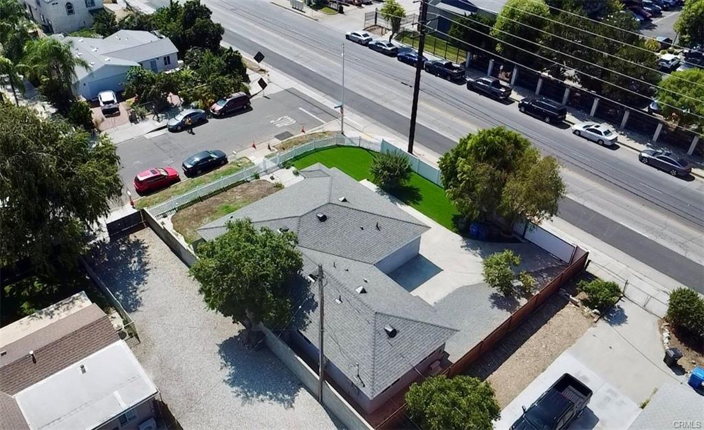 Azusa, California, 91702, United States, 5 Bedrooms Bedrooms, ,Residential,For Sale,1980022