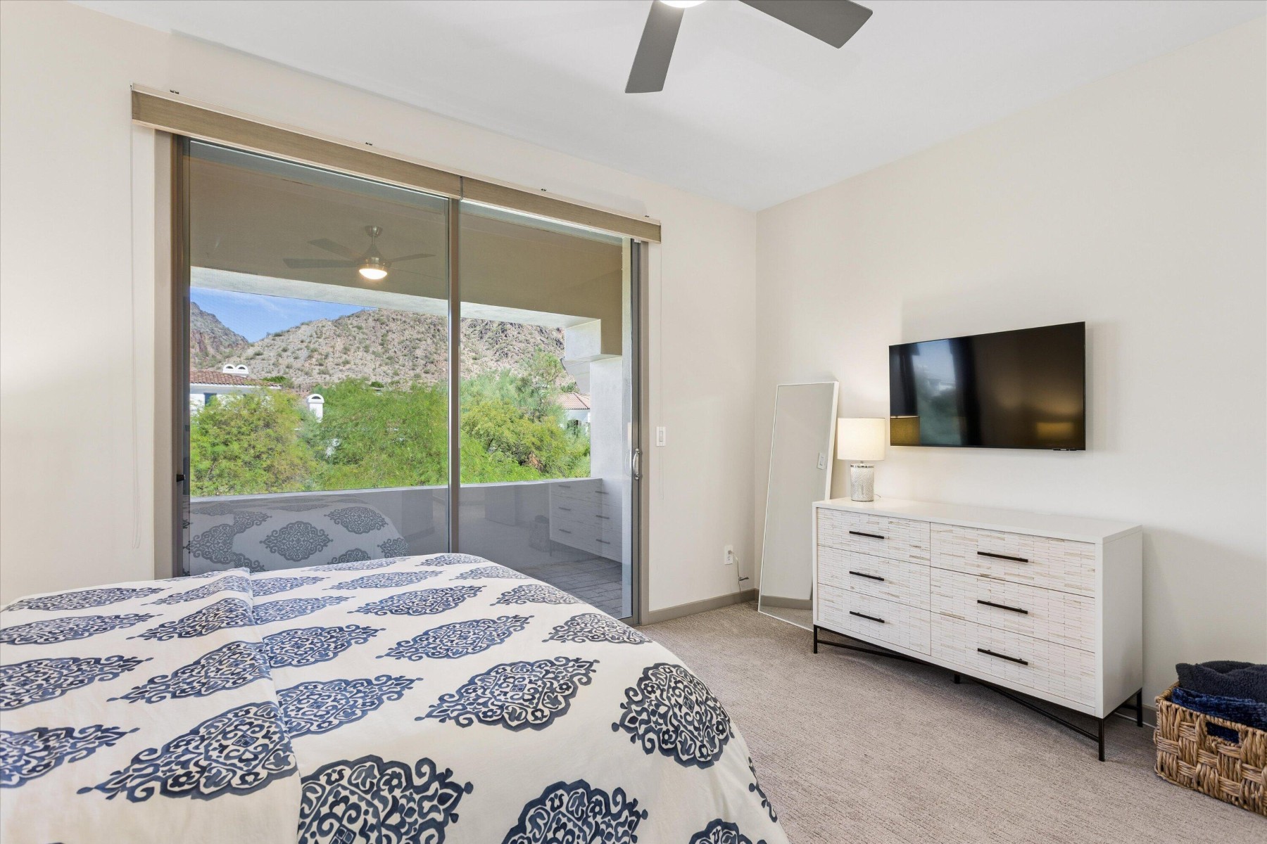  3018 E Sierra Vista Drive¦Phoenix, AZ - 物件實景