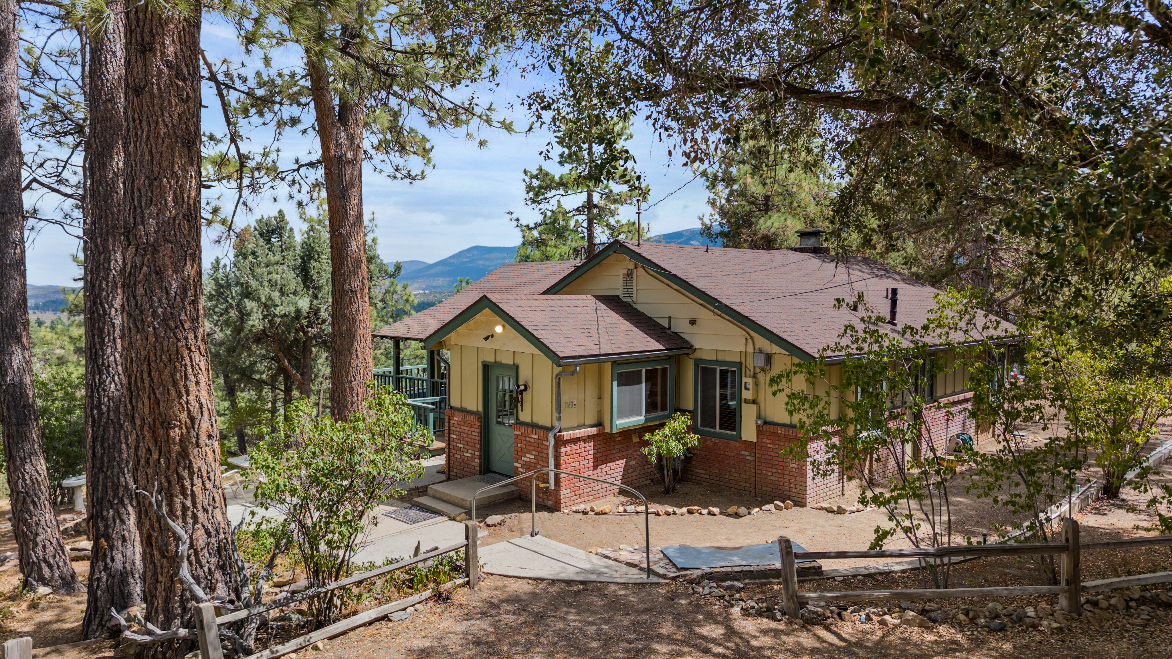  1172 Mound Street, Big Bear City, CA 92314 - 物件實景