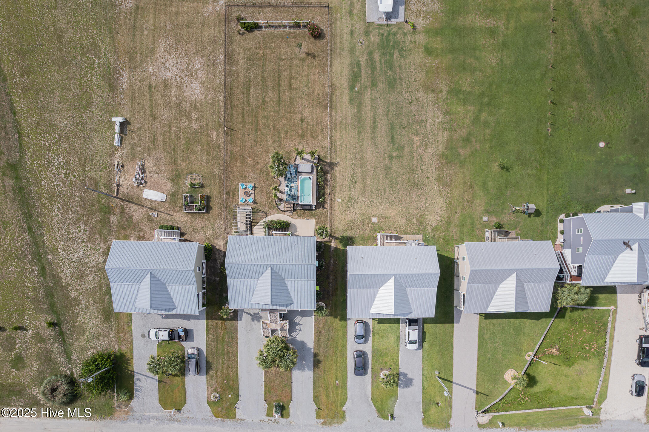 Hubert, North Carolina, 28539, United States, 4 Bedrooms Bedrooms, ,3 BathroomsBathrooms,Residential,For Sale,1974043