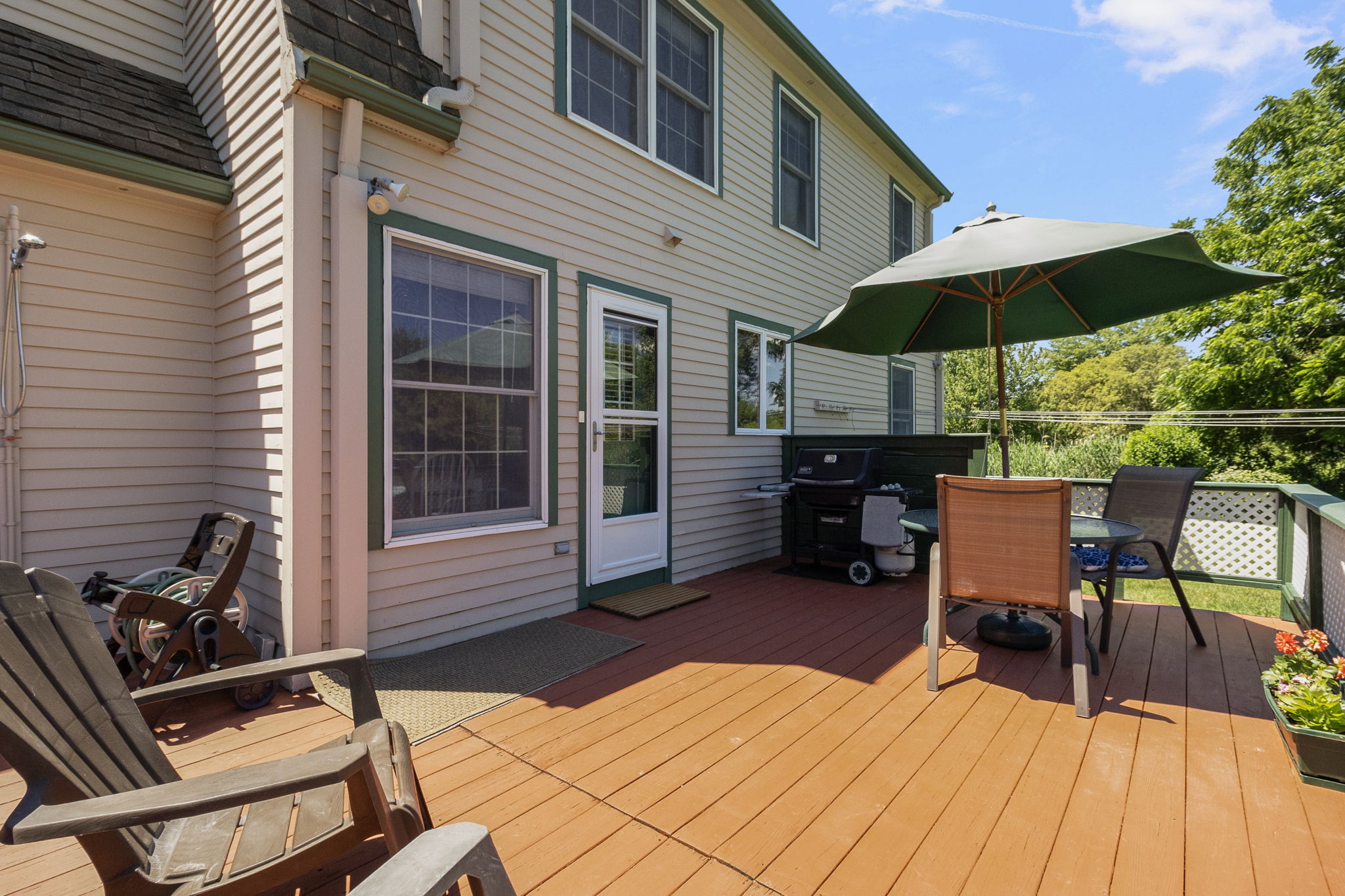  227 Prospect Avenue, Middletown, RI 02842 - 物件實景