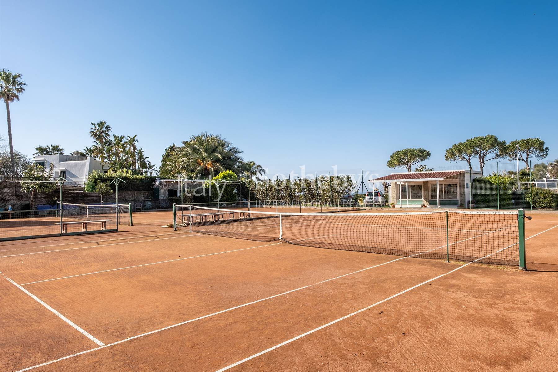  Charming Villa with Tennis Courts - 物件實景