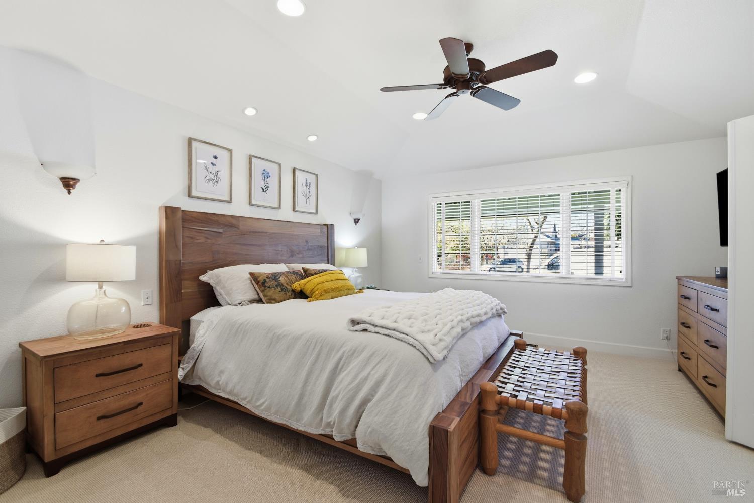 Santa Rosa, California, 95409, United States, 4 Bedrooms Bedrooms, ,3 BathroomsBathrooms,Residential,For Sale,1996103