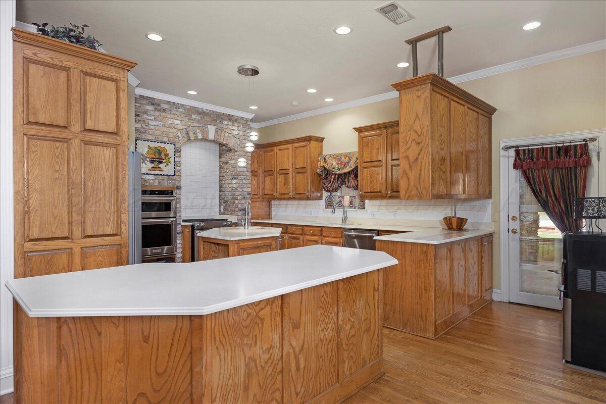 Amarillo, Texas, 79121, United States, 5 Bedrooms Bedrooms, ,4 BathroomsBathrooms,Residential,For Sale,1821346