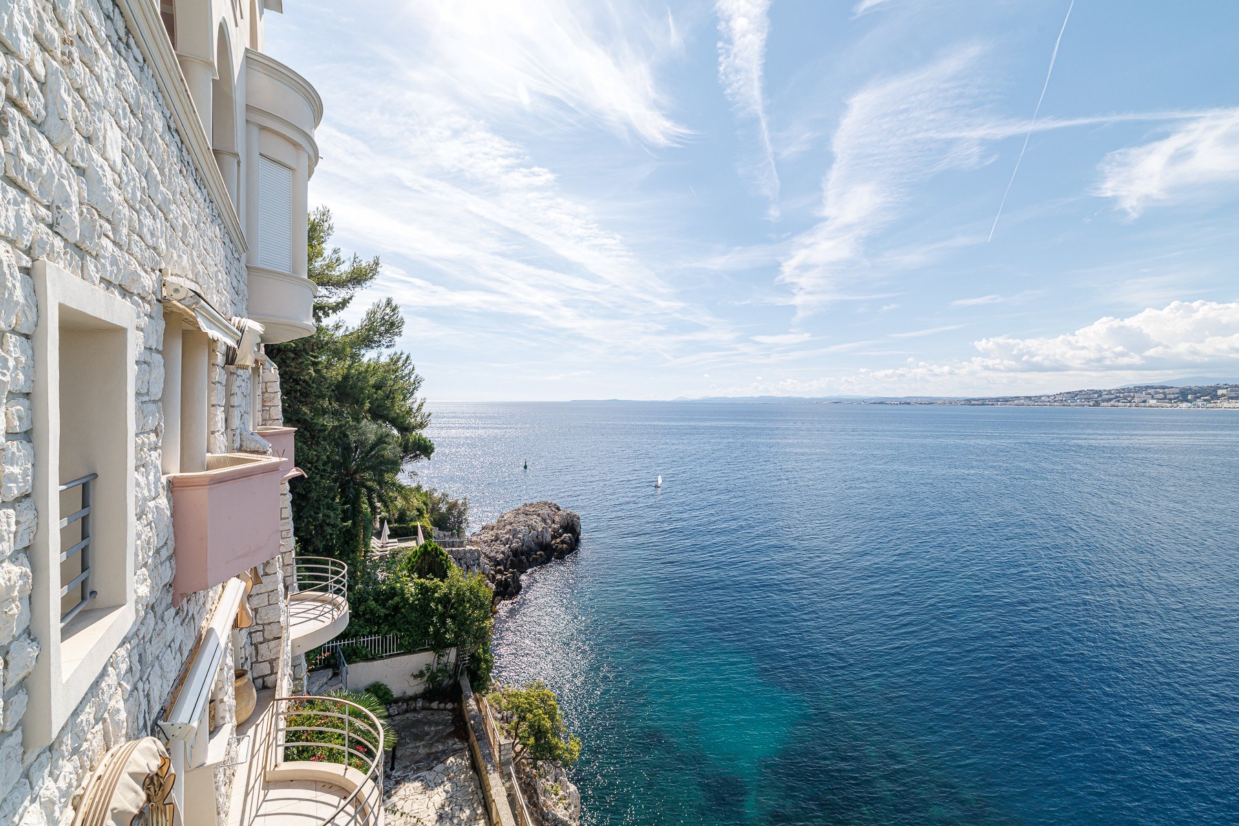  Luxury seafront apartment in Nice – 2 bedrooms, views over the Baie des Anges - 物件實景