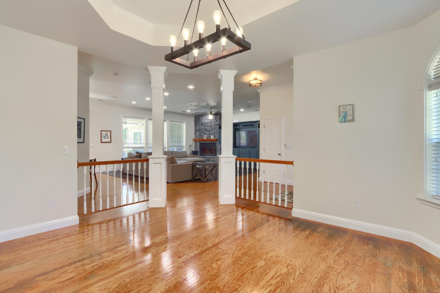 Ahwahnee, California, 93601, United States, 5 Bedrooms Bedrooms, ,4 BathroomsBathrooms,Residential,For Sale,2043706