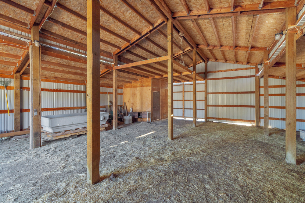 KLAMATH FALLS, Oregon, 97603, United States, 3 Bedrooms Bedrooms, ,2 BathroomsBathrooms,Residential,For Sale,1984310