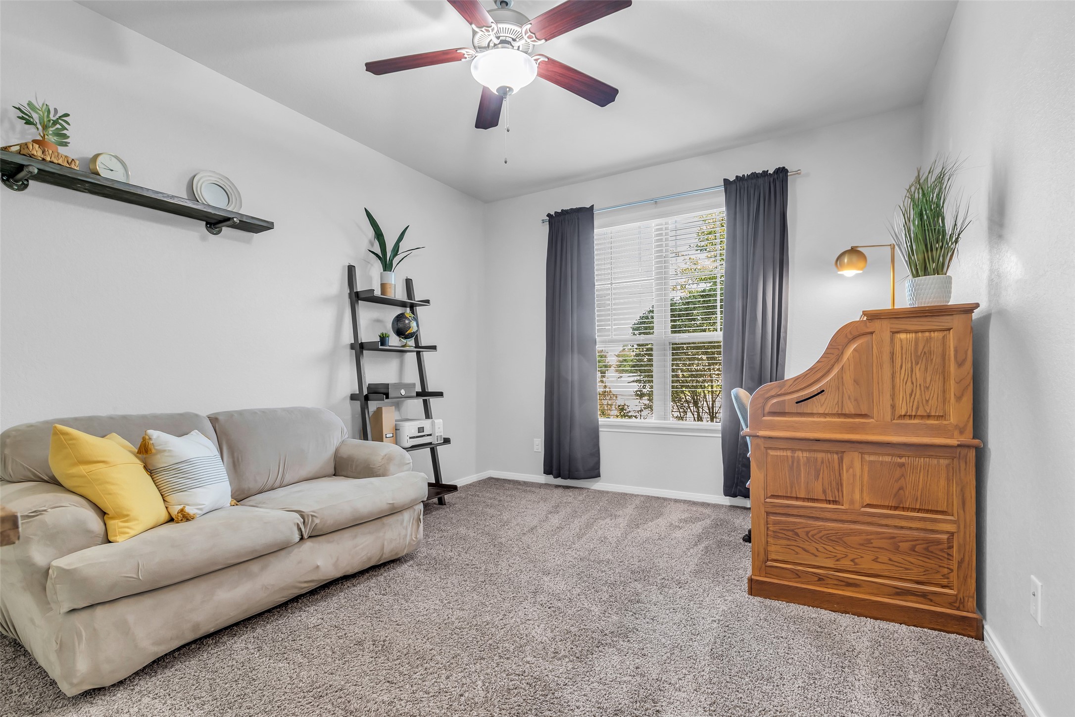 Conroe, Texas, 77384, United States, 4 Bedrooms Bedrooms, ,3 BathroomsBathrooms,Residential,For Sale,1950412