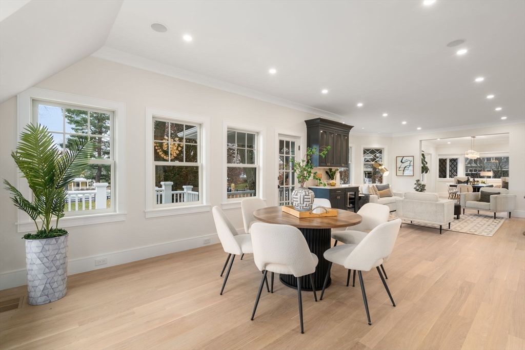 Newton, Massachusetts, 02465, United States, 6 Bedrooms Bedrooms, ,7 BathroomsBathrooms,Residential,For Sale,1995687