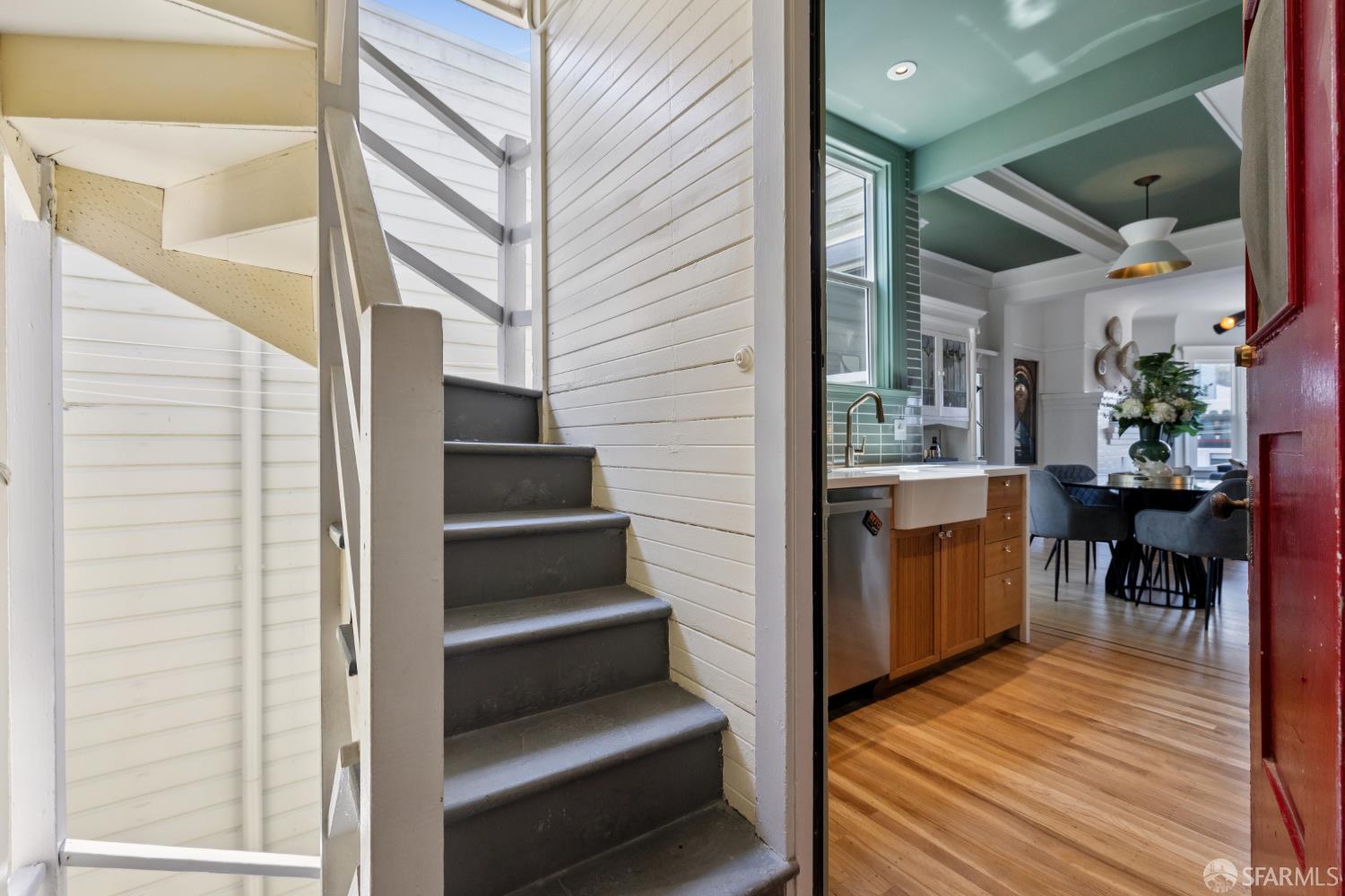 San Francisco, California, 94109, United States, 1 Bedroom Bedrooms, ,1 BathroomBathrooms,Residential,For Sale,1941812