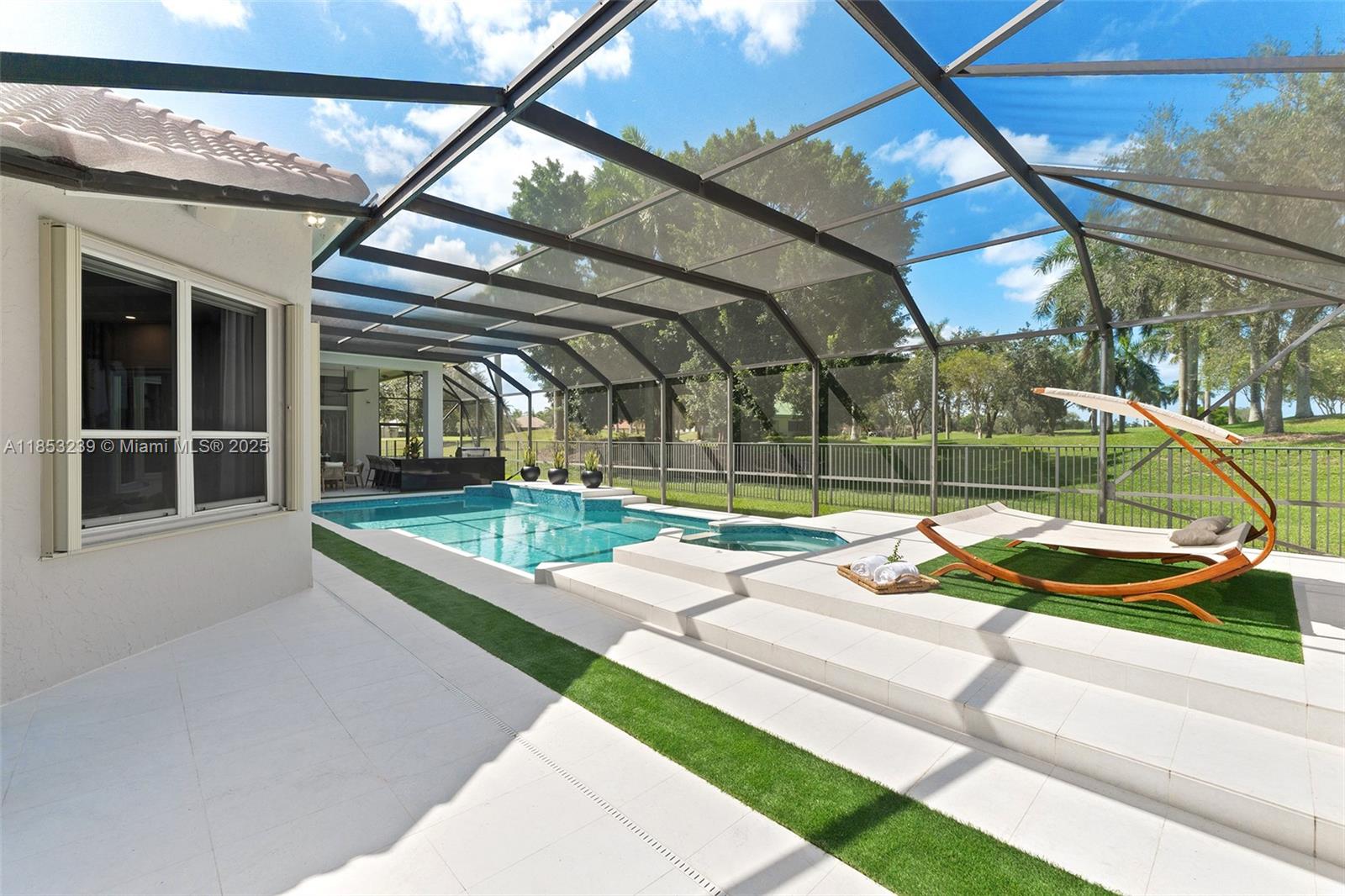 Weston, Florida, 33327, United States, 5 Bedrooms Bedrooms, ,6 BathroomsBathrooms,Residential,For Sale,1919791