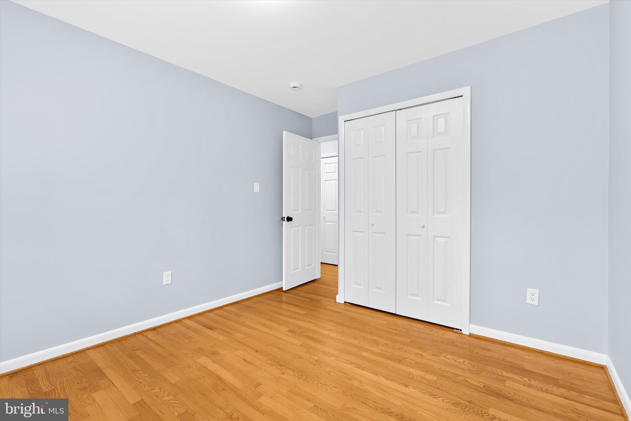 Rockville, Maryland, 20850, United States, 5 Bedrooms Bedrooms, ,5 BathroomsBathrooms,Residential,For Sale,1978251