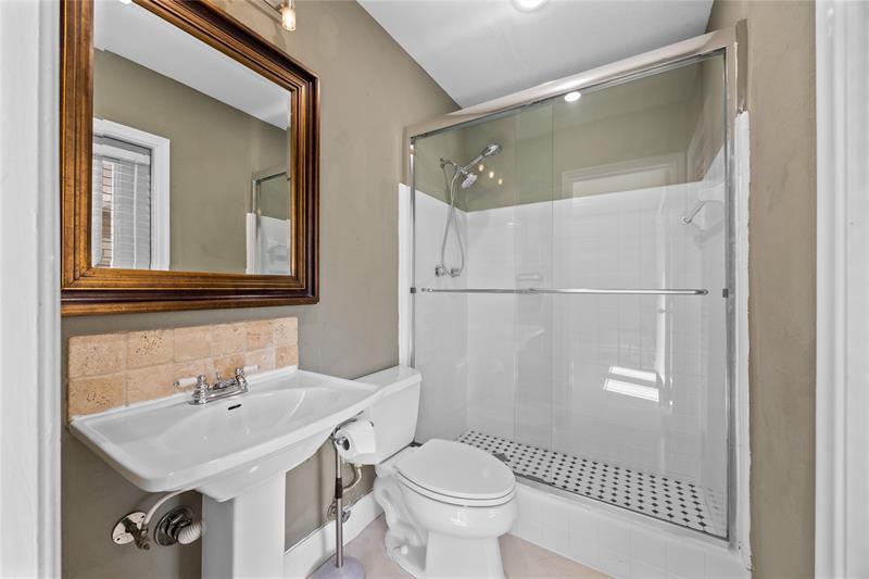 Oakland Park, Florida, 33309, United States, 3 Bedrooms Bedrooms, ,2 BathroomsBathrooms,Residential,For Sale,1916888