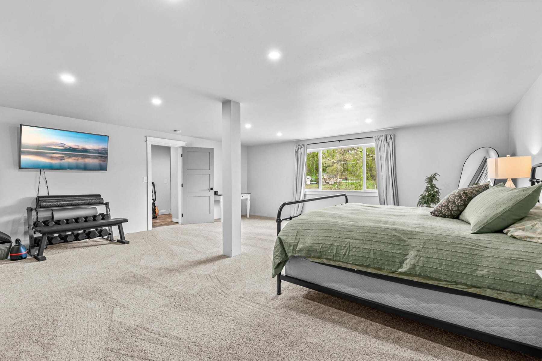  4131 W Griffin Creek Road Medford, OR 97501 - 物件實景