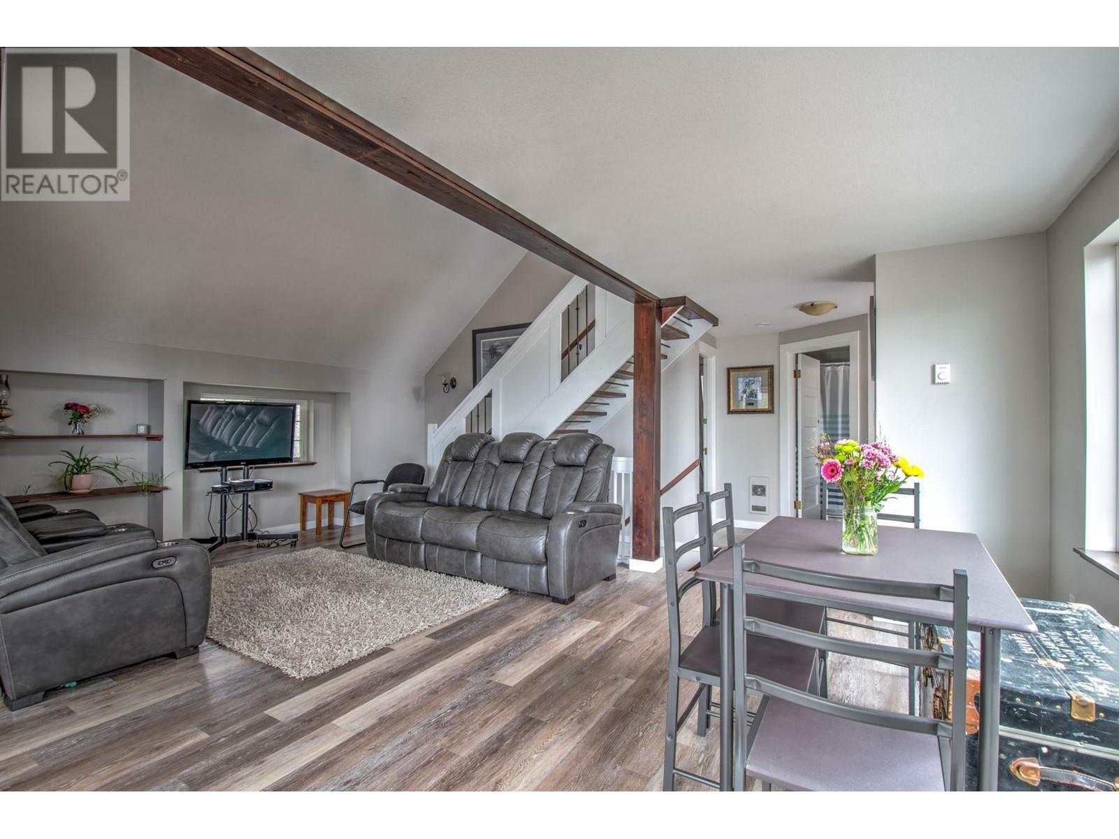 VERNON, British Columbia, V1H 2B9, CA, 3 Bedrooms Bedrooms, ,2 BathroomsBathrooms,Residential,For Sale,1836897