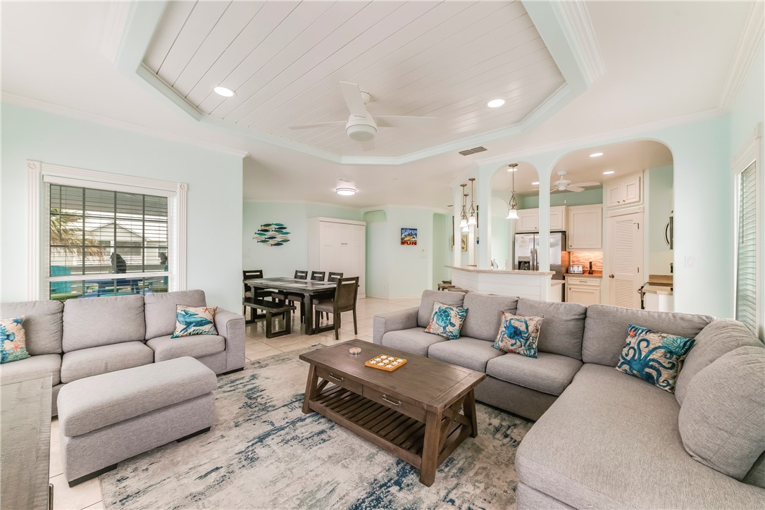 Corpus Christi, Texas, 78418, United States, 3 Bedrooms Bedrooms, ,4 BathroomsBathrooms,Residential,For Sale,1758670