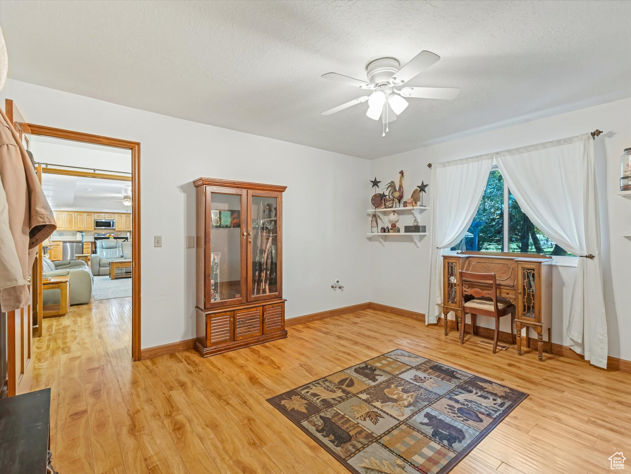 Liberty, Utah, 84310, United States, 4 Bedrooms Bedrooms, ,3 BathroomsBathrooms,Residential,For Sale,1989543