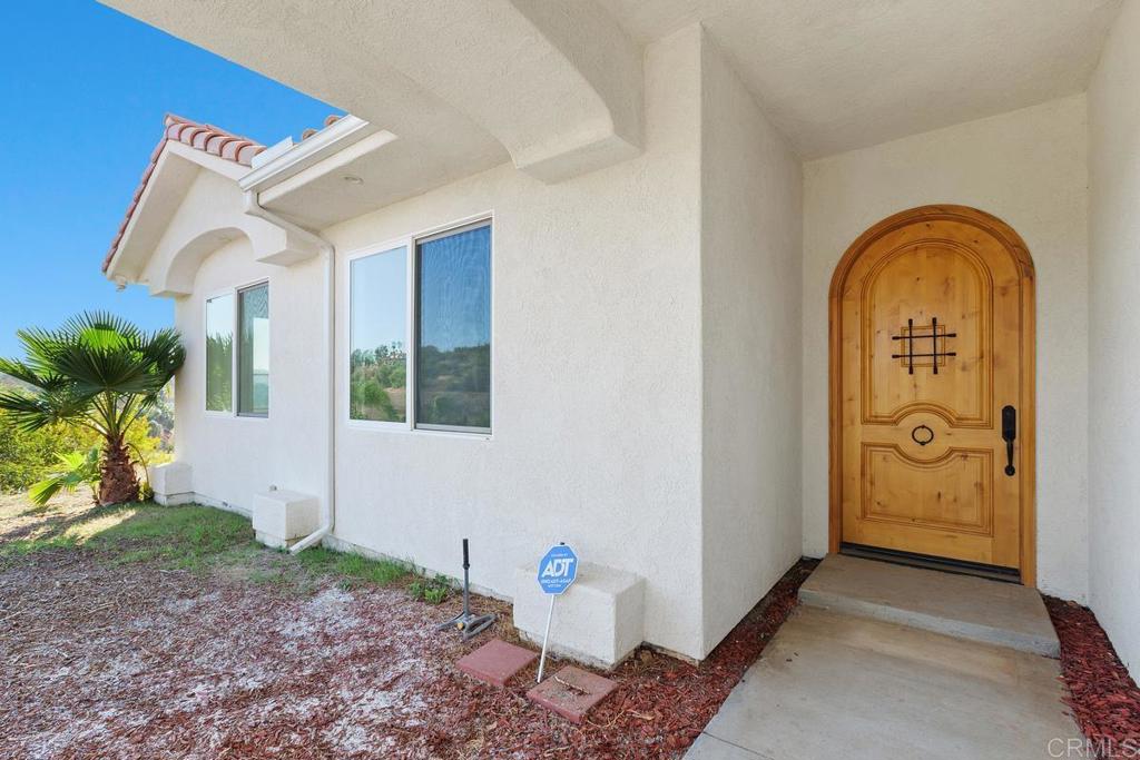 Bonsall, California, 92003, United States, 3 Bedrooms Bedrooms, ,2 BathroomsBathrooms,Residential,For Sale,1989367