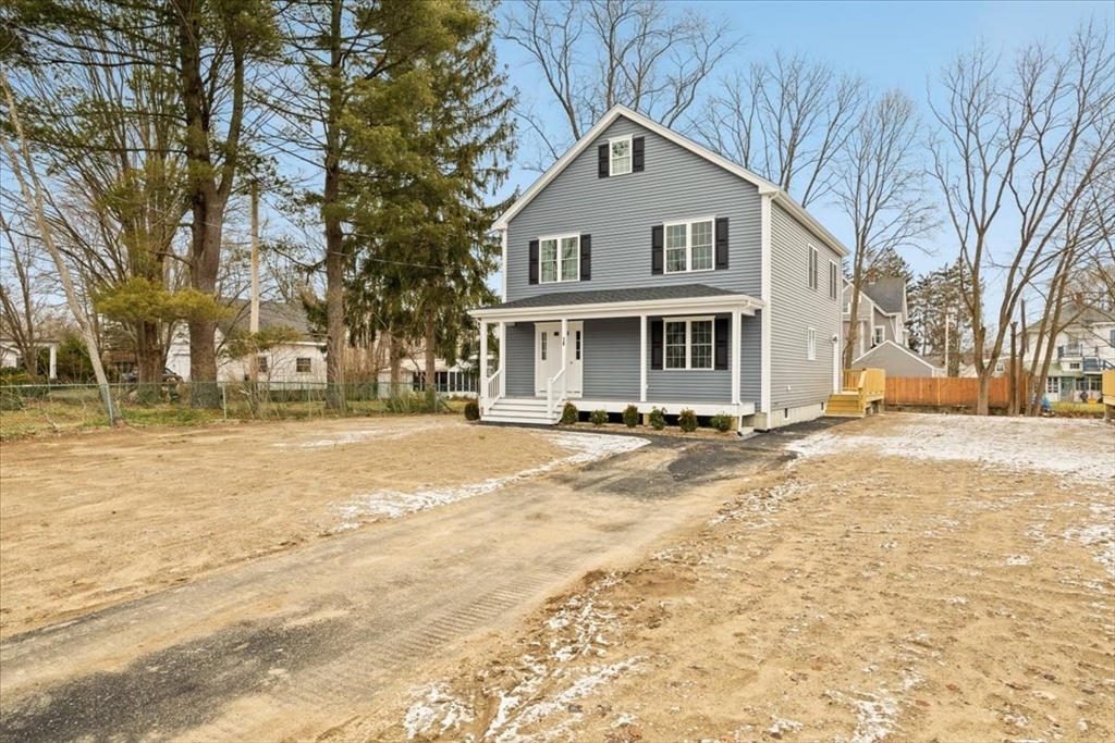 Brockton, Massachusetts, 02301, United States, 4 Bedrooms Bedrooms, ,3 BathroomsBathrooms,Residential,For Sale,1846360