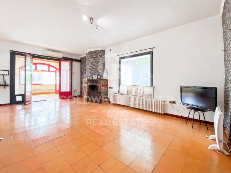 Roses, Catalonia, ES, 4 Bedrooms Bedrooms, ,2 BathroomsBathrooms,Residential,For Sale,1932080