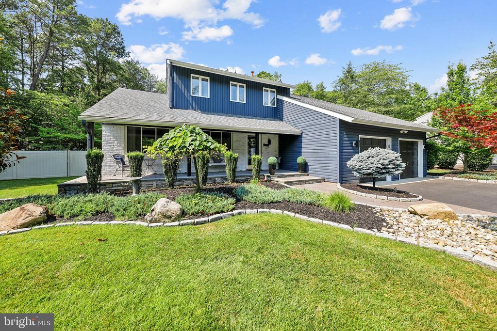 Medford, New Jersey, 08055, United States, 4 Bedrooms Bedrooms, ,3 BathroomsBathrooms,Residential,For Sale,1922039