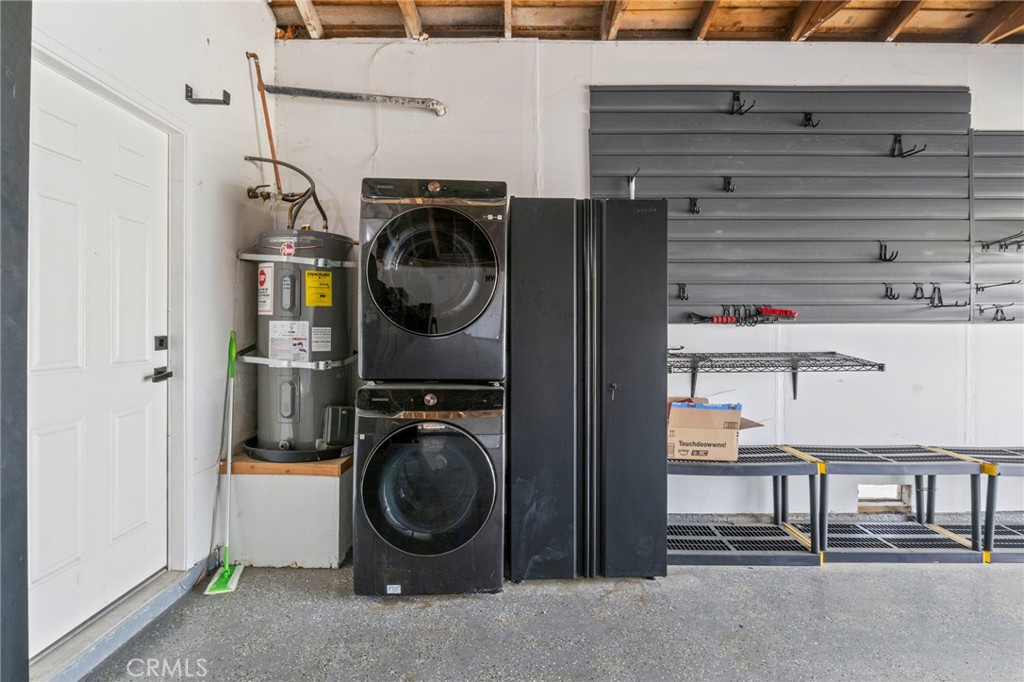 Canyon Lake, California, 92587, United States, 3 Bedrooms Bedrooms, ,2 BathroomsBathrooms,Residential,For Sale,2008860