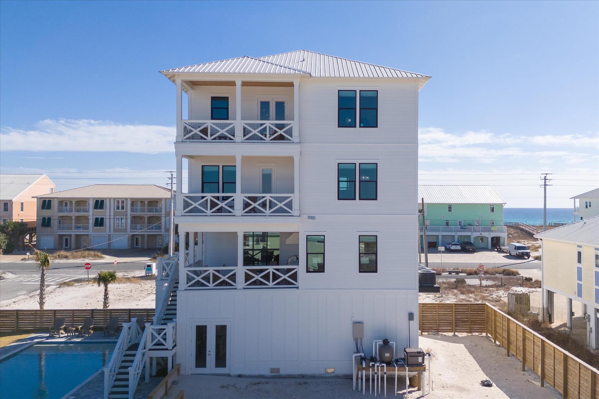 Navarre, Florida, 32566, United States, 8 Bedrooms Bedrooms, ,9 BathroomsBathrooms,Residential,For Sale,1694991