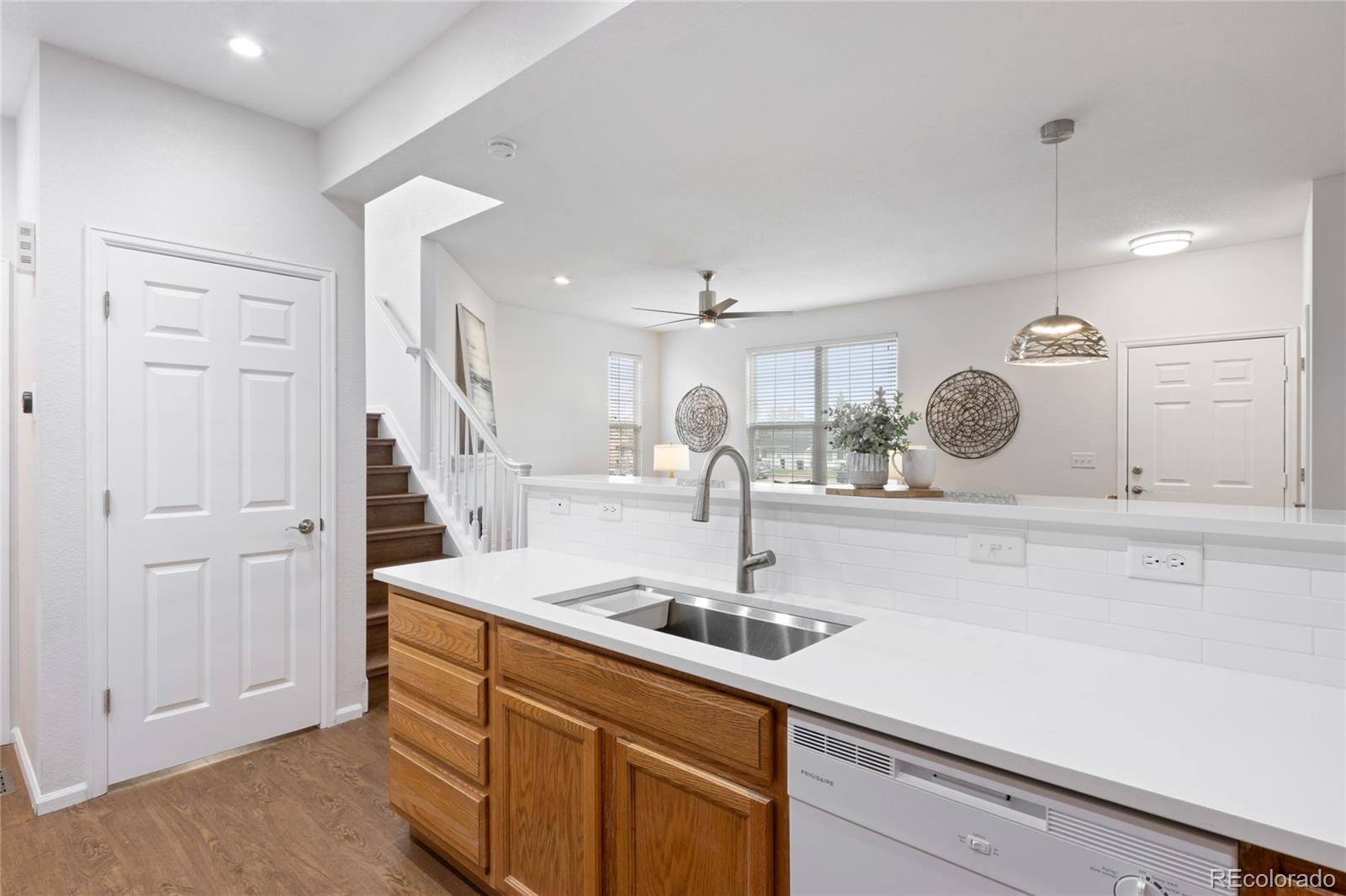 Arvada, Colorado, 80002, United States, 3 Bedrooms Bedrooms, ,3 BathroomsBathrooms,Residential,For Sale,1785067