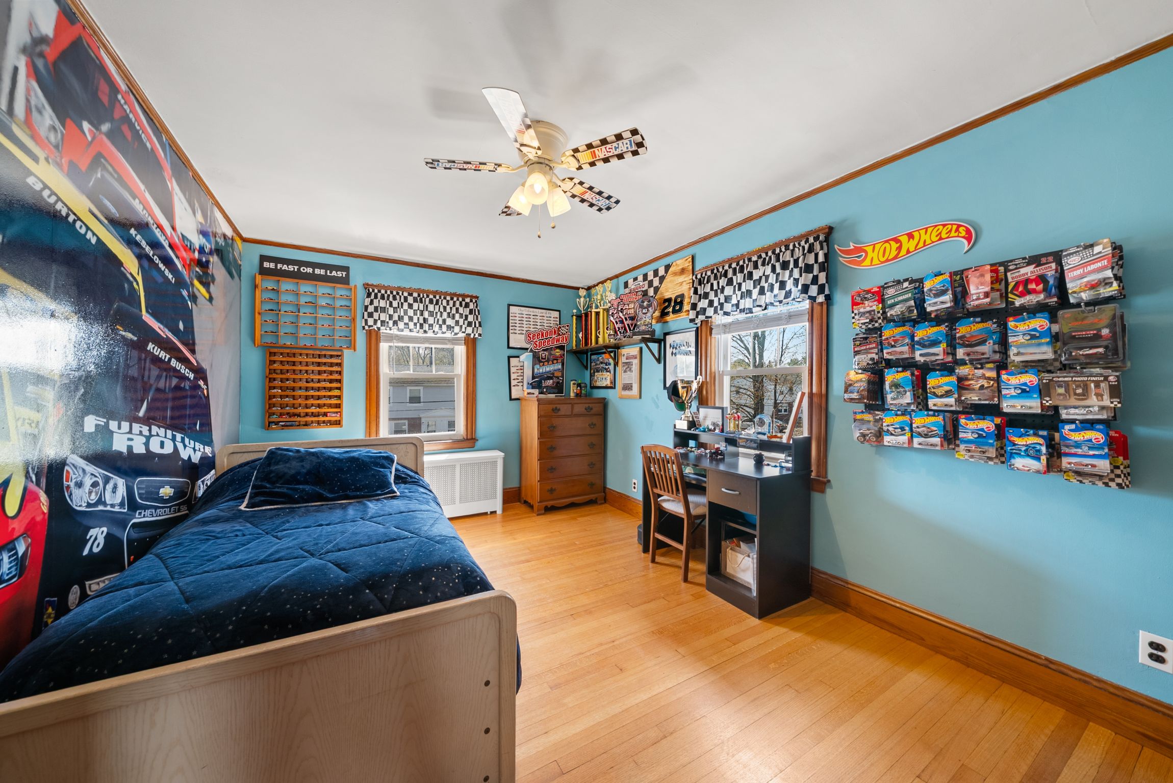  50 Hillside Rd, Dedham, MA, 02026 - 物件實景
