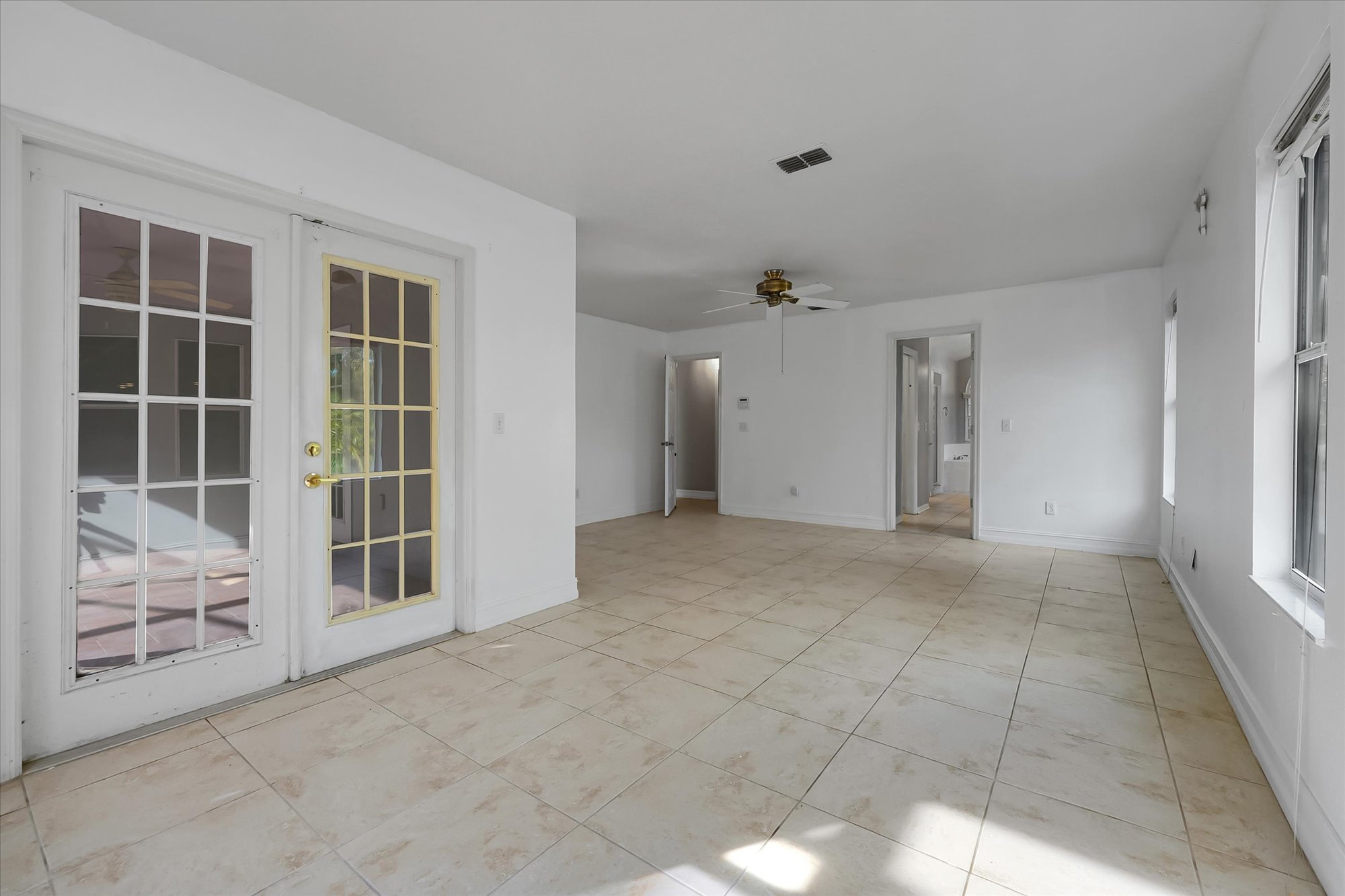 Orlando, Florida, 32833, United States, 4 Bedrooms Bedrooms, ,2 BathroomsBathrooms,Residential,For Sale,1995372