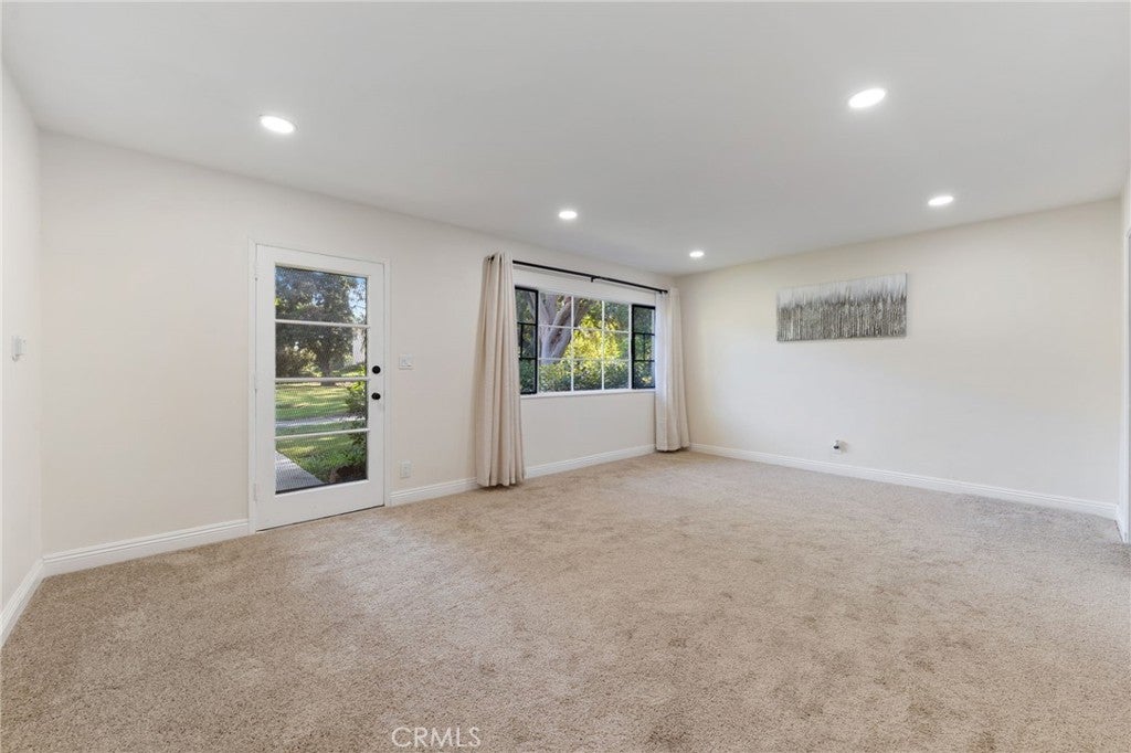 5162 Village Green #96, Los Angeles, California, 90016, United States, 2 Bedrooms Bedrooms, ,1 BathroomBathrooms,Residential,For Sale,5162 Village Green #96,1649469