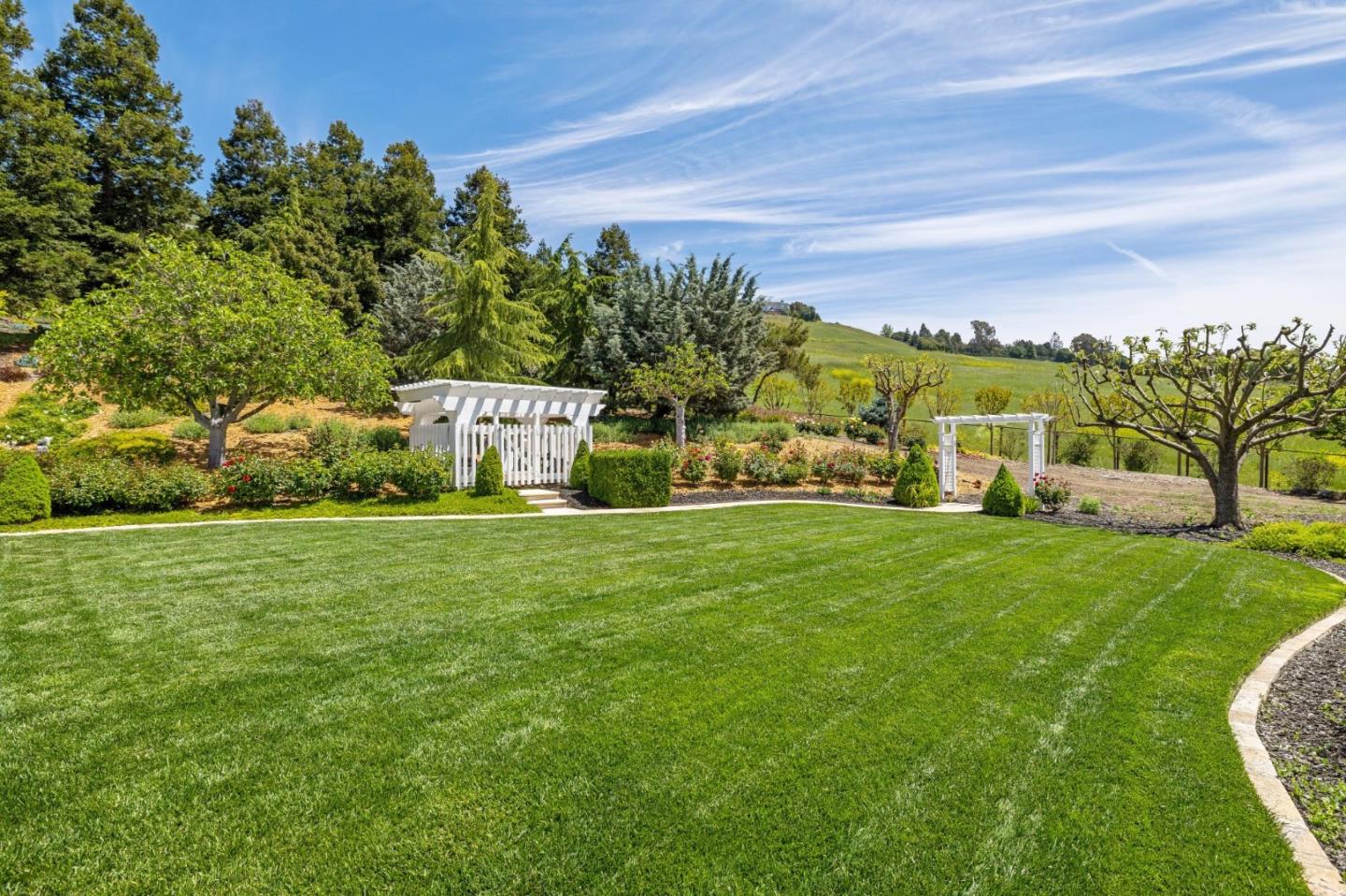 Gilroy, California, 95020, United States, 4 Bedrooms Bedrooms, ,4 BathroomsBathrooms,Residential,For Sale,1912112