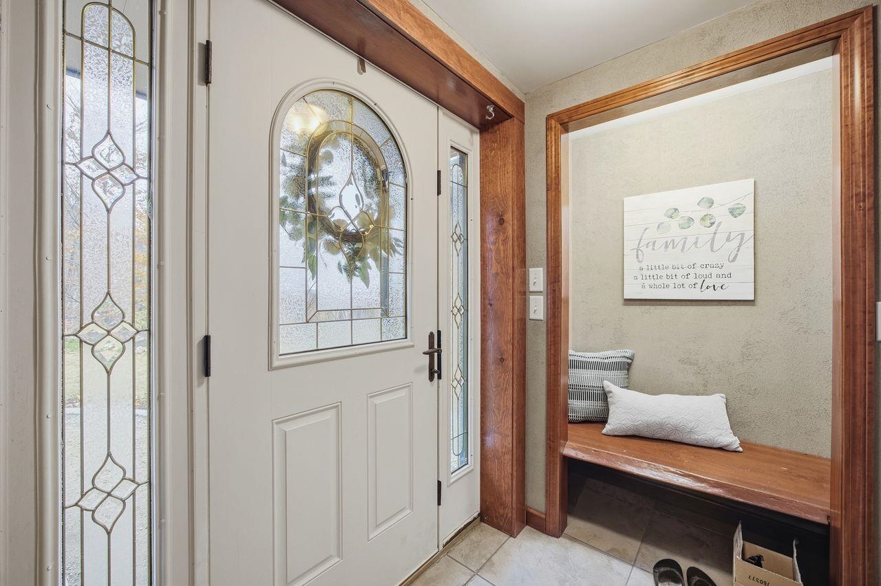 Meredith, New Hampshire, 03253, United States, 2 Bedrooms Bedrooms, ,3 BathroomsBathrooms,Residential,For Sale,1988258