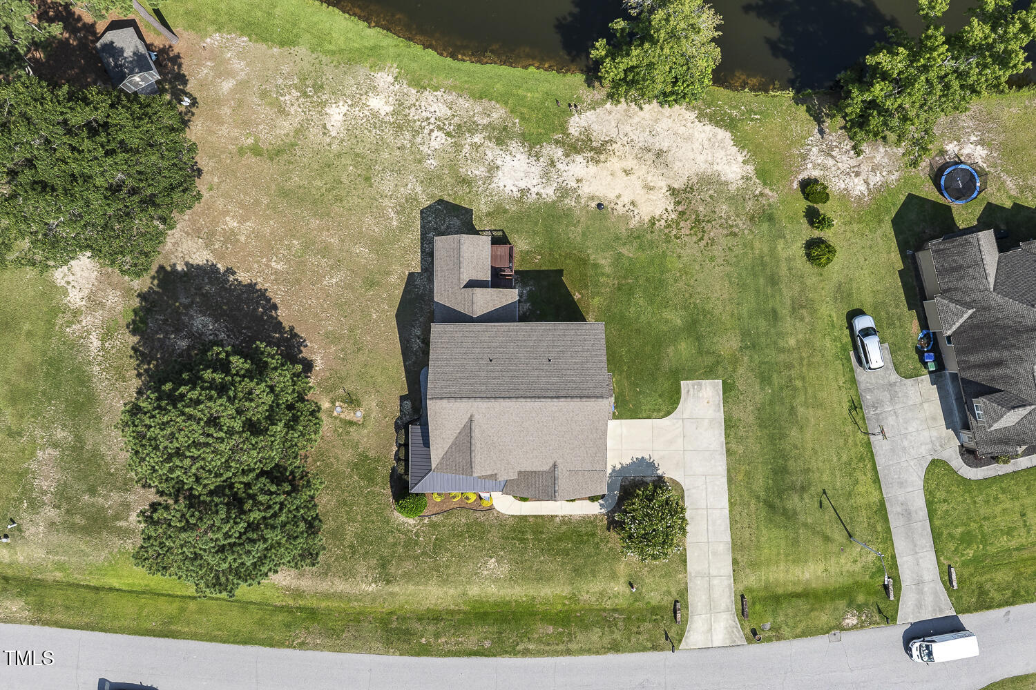 Fuquay Varina, North Carolina, 27526, United States, 4 Bedrooms Bedrooms, ,4 BathroomsBathrooms,Residential,For Sale,1889692