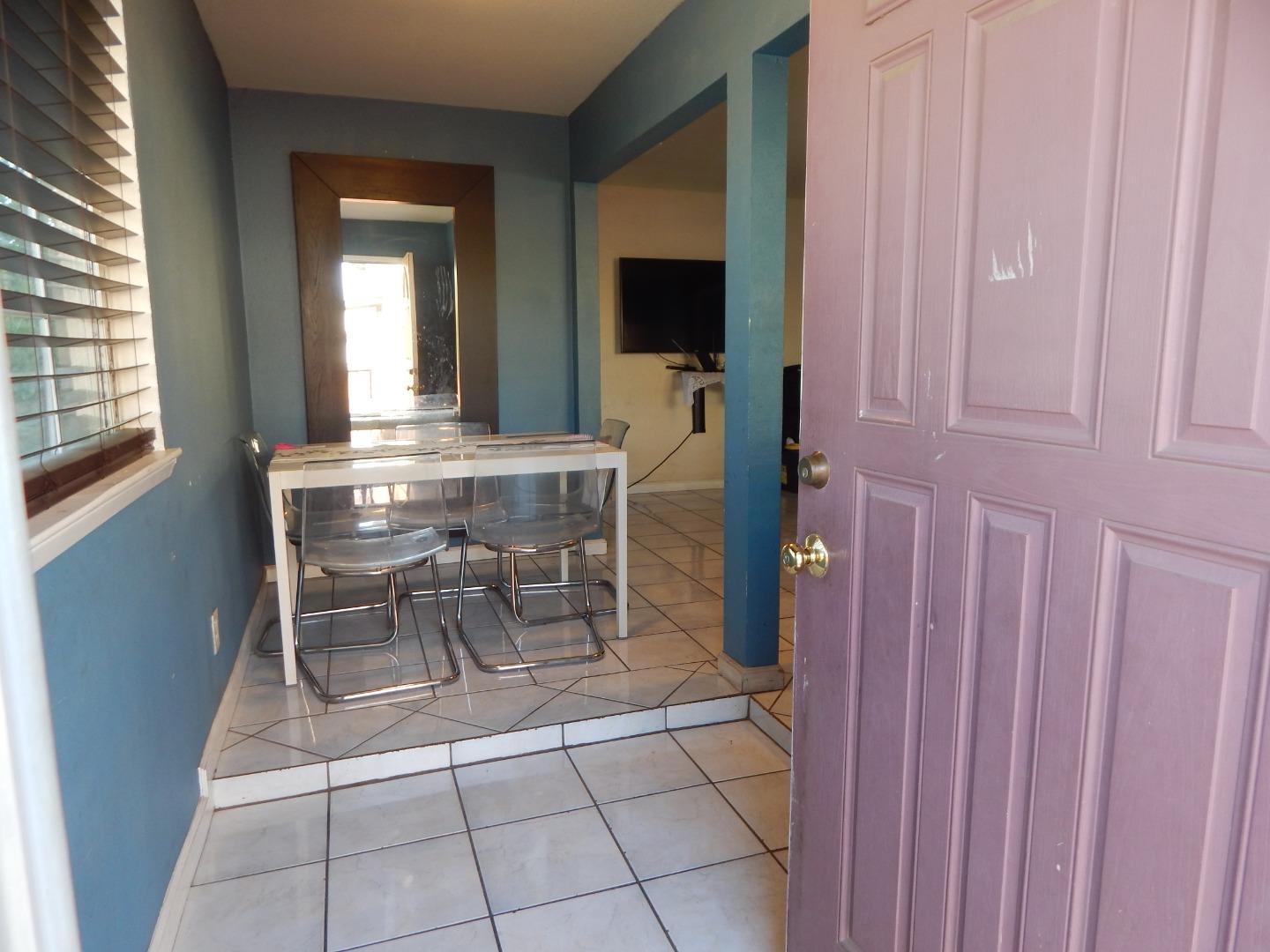 San Jose - Central, California, 95116, United States, 3 Bedrooms Bedrooms, ,2 BathroomsBathrooms,Residential,For Sale,1735453