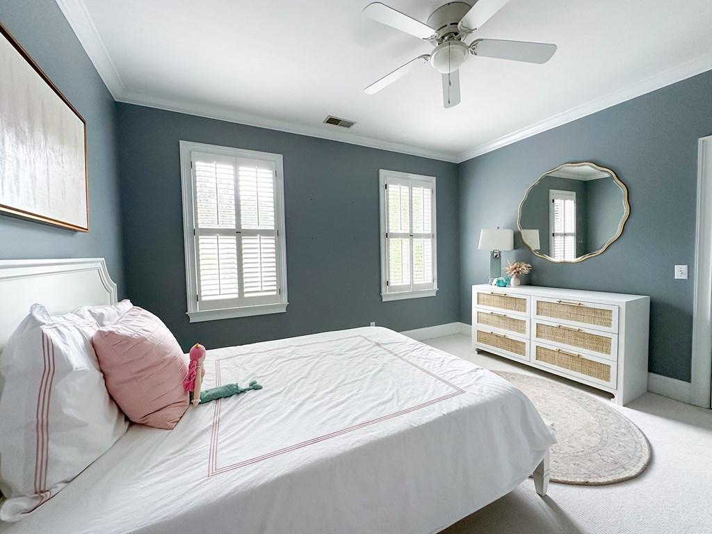 DALTON, Georgia, 30720, United States, 5 Bedrooms Bedrooms, ,5 BathroomsBathrooms,Residential,For Sale,1939642