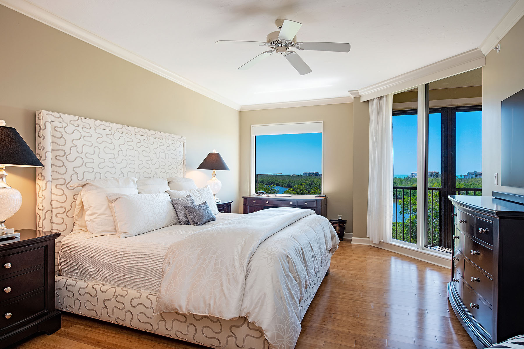  PELICAN BAY - MARQUESA AT BAY COLONY - 物件實景