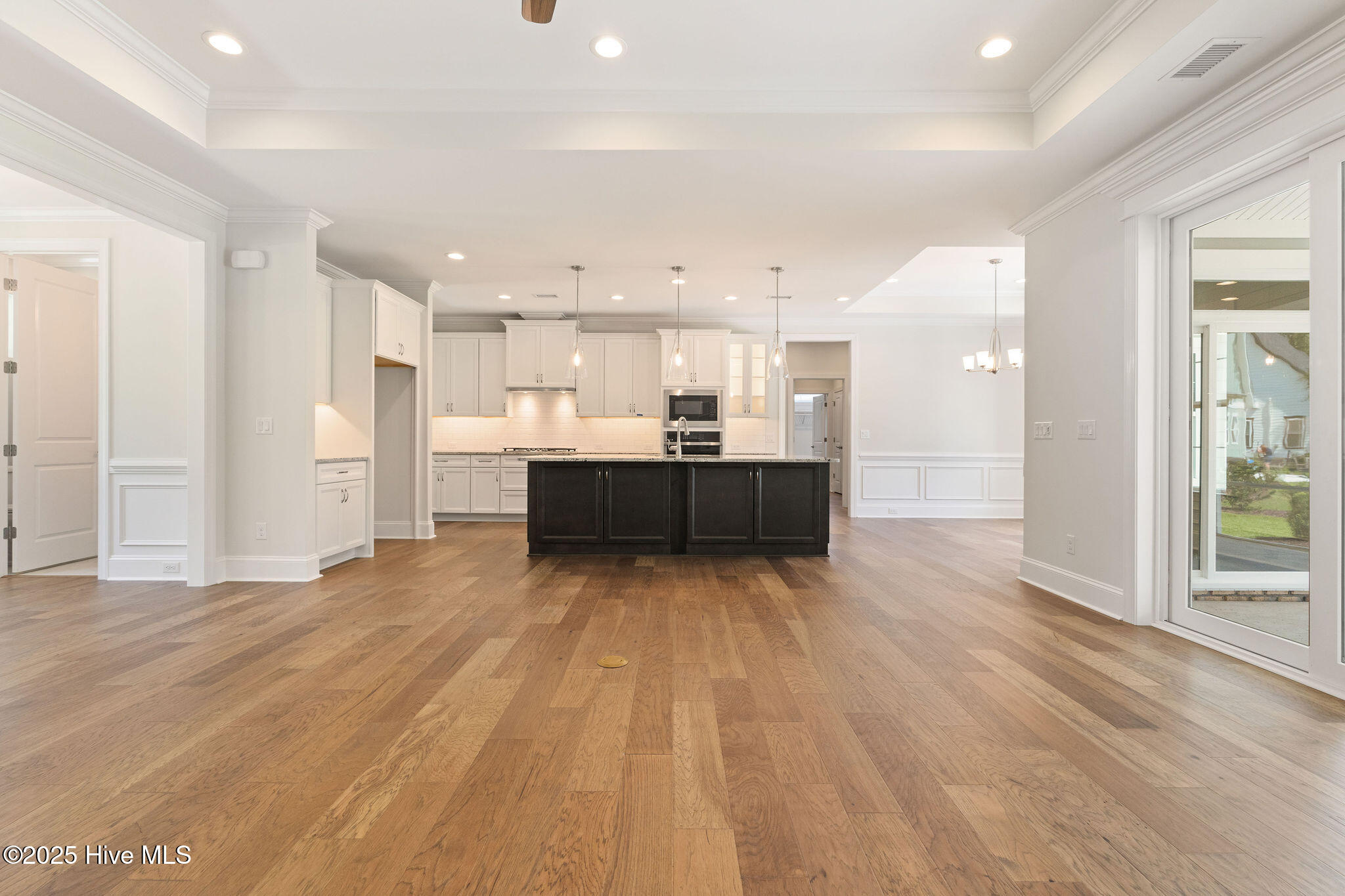 Leland, North Carolina, 28451, United States, 3 Bedrooms Bedrooms, ,4 BathroomsBathrooms,Residential,For Sale,1805134
