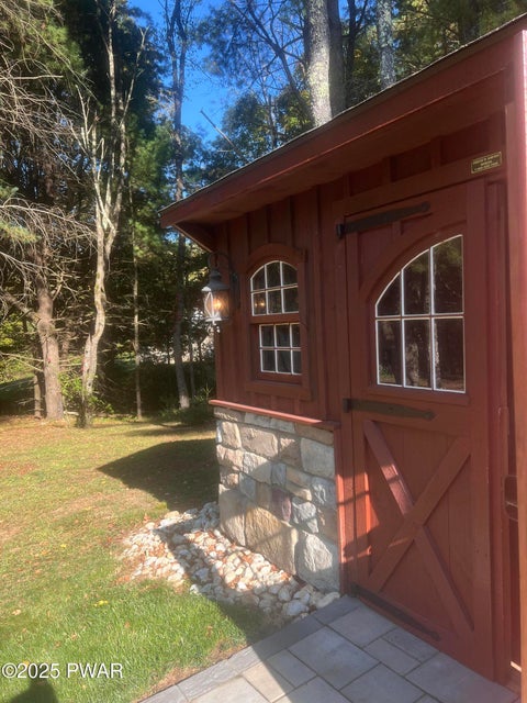 Milford, Pennsylvania, 18337, United States, 3 Bedrooms Bedrooms, ,3 BathroomsBathrooms,Residential,For Sale,1981276