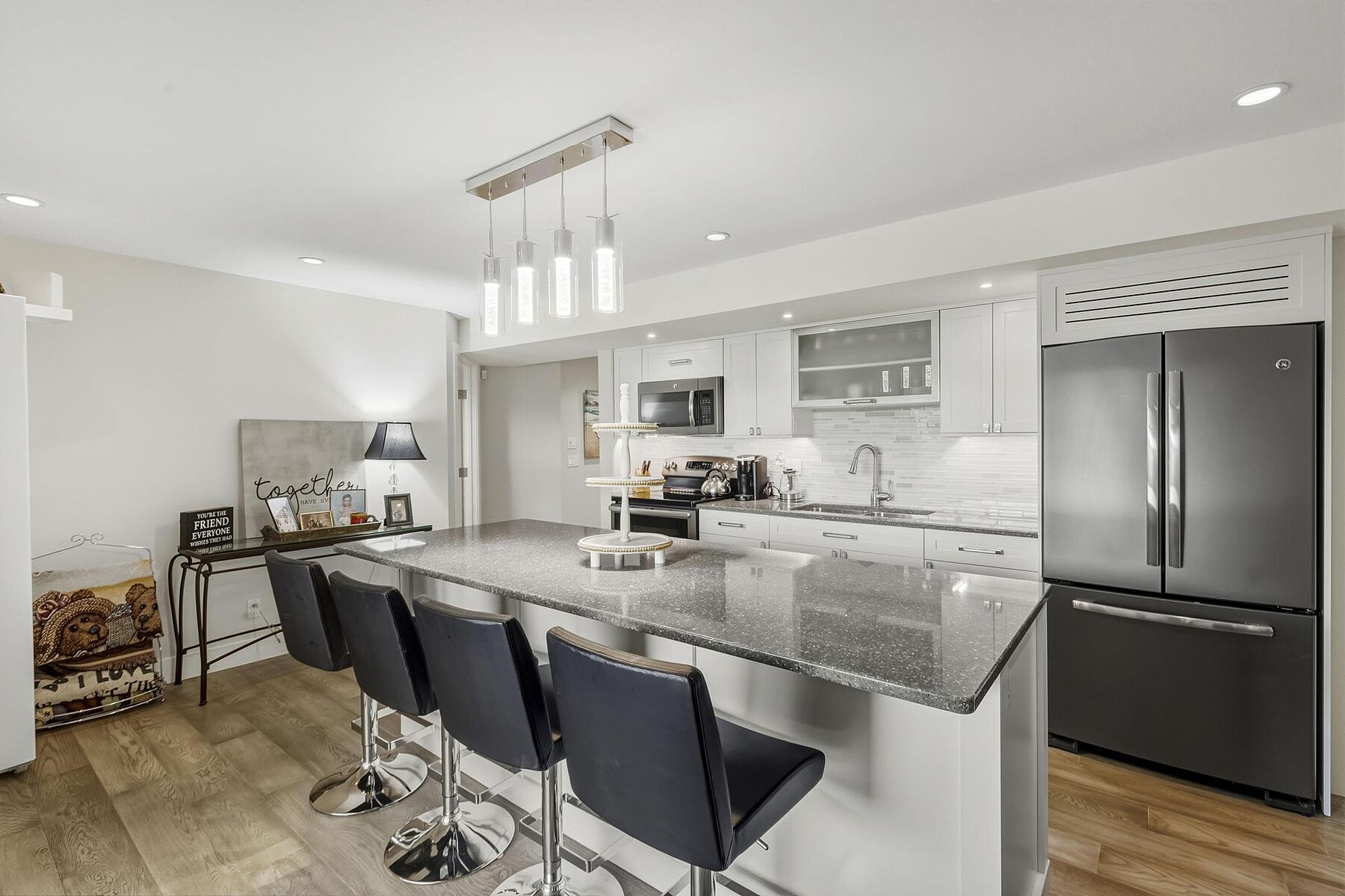  Pritchard Canal Gem - 物件實景