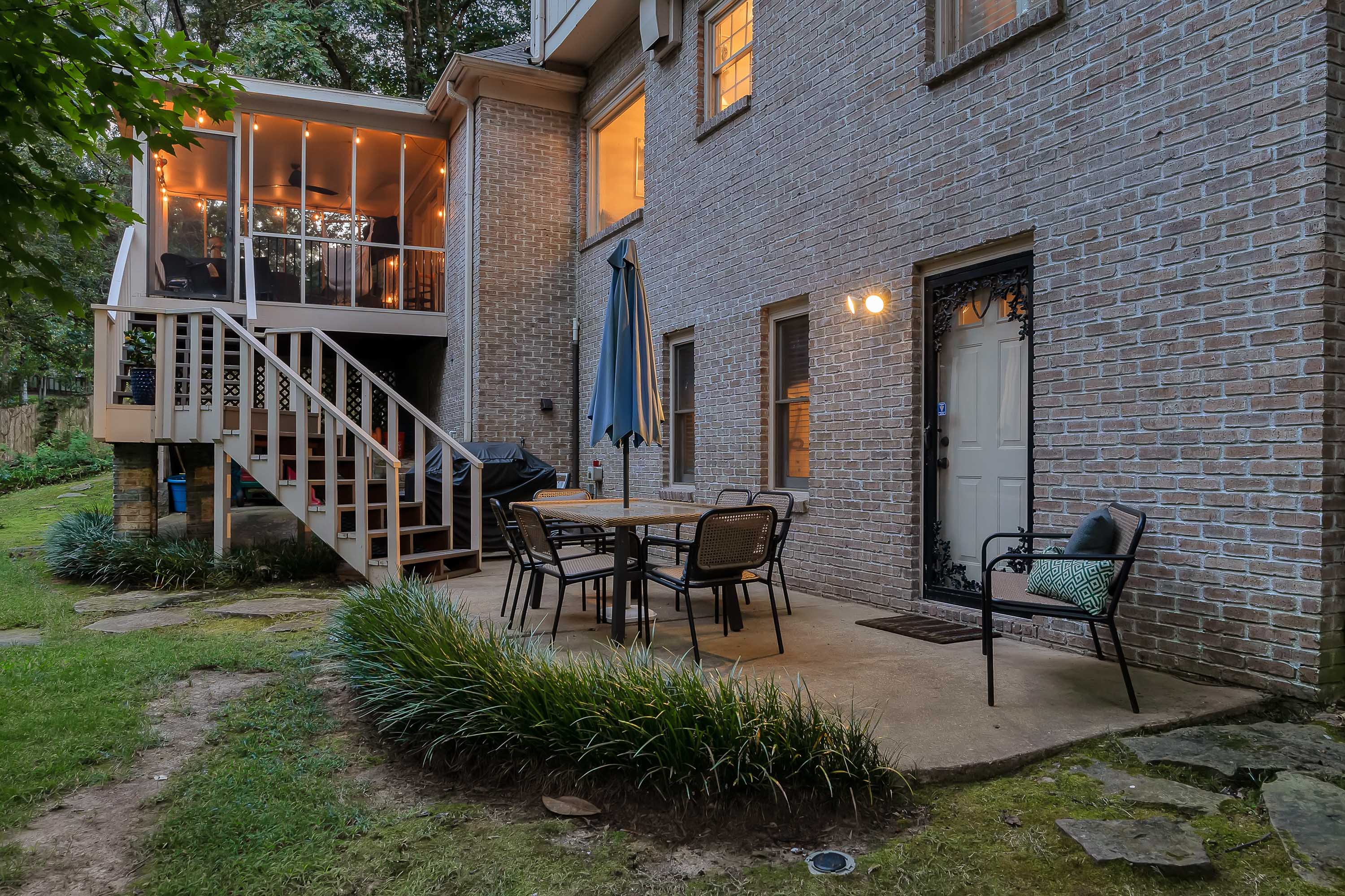 Jonesboro, Arkansas, 72401, United States, 4 Bedrooms Bedrooms, ,4 BathroomsBathrooms,Residential,For Sale,1961843