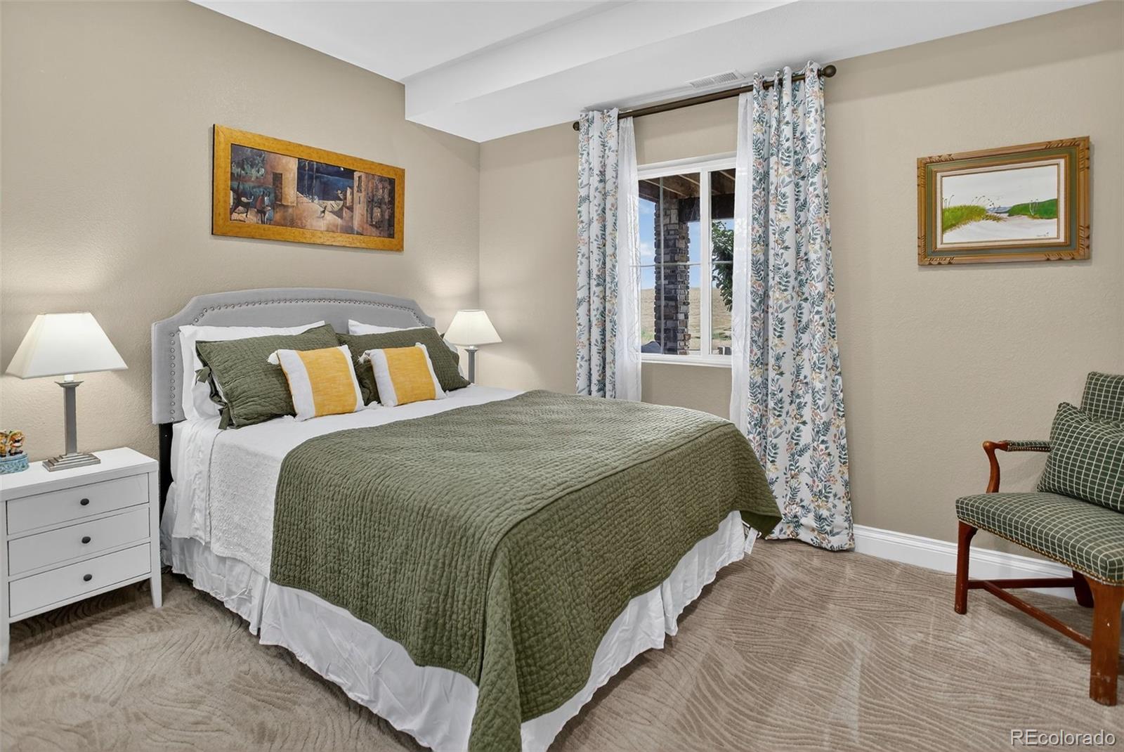 Littleton, Colorado, 80125, United States, 4 Bedrooms Bedrooms, ,3 BathroomsBathrooms,Residential,For Sale,1940940