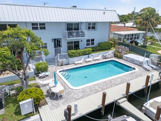 16th St, Pompano Beach, FL 33062