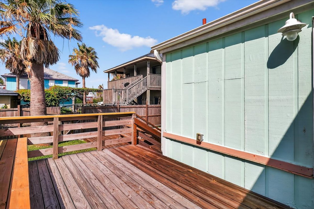 Port Aransas, Texas, 78373, United States, 3 Bedrooms Bedrooms, ,2 BathroomsBathrooms,Residential,For Sale,1973811