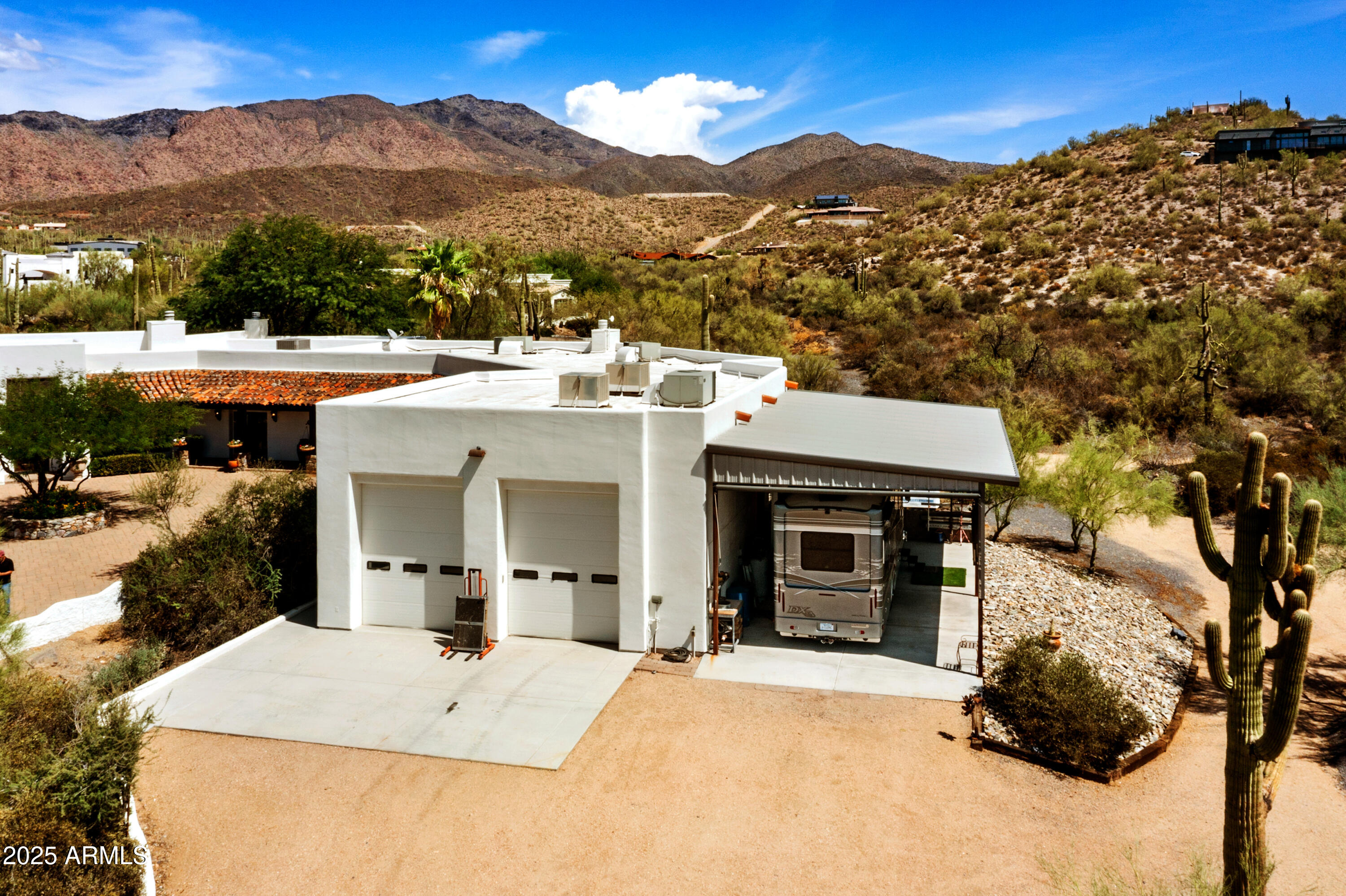 Cave Creek, Arizona, 85331, United States, 2 Bedrooms Bedrooms, ,4 BathroomsBathrooms,Residential,For Sale,1987771