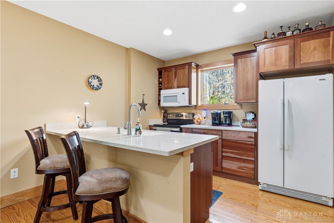 Adams Twp, Ohio, 45177, United States, 6 Bedrooms Bedrooms, ,4 BathroomsBathrooms,Residential,For Sale,1989294