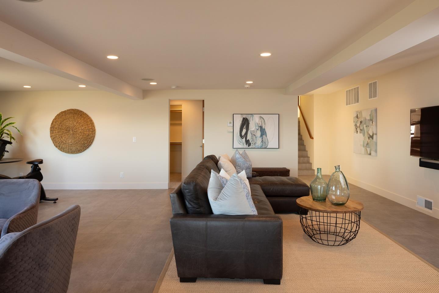 Santa Cruz, California, 95062, United States, 4 Bedrooms Bedrooms, ,4 BathroomsBathrooms,Residential,For Sale,1898604