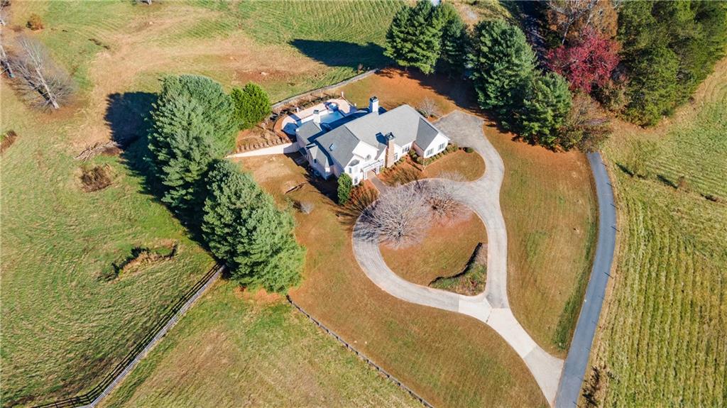 Gainesville, Georgia, 30506, United States, 5 Bedrooms Bedrooms, ,5 BathroomsBathrooms,Residential,For Sale,1996488