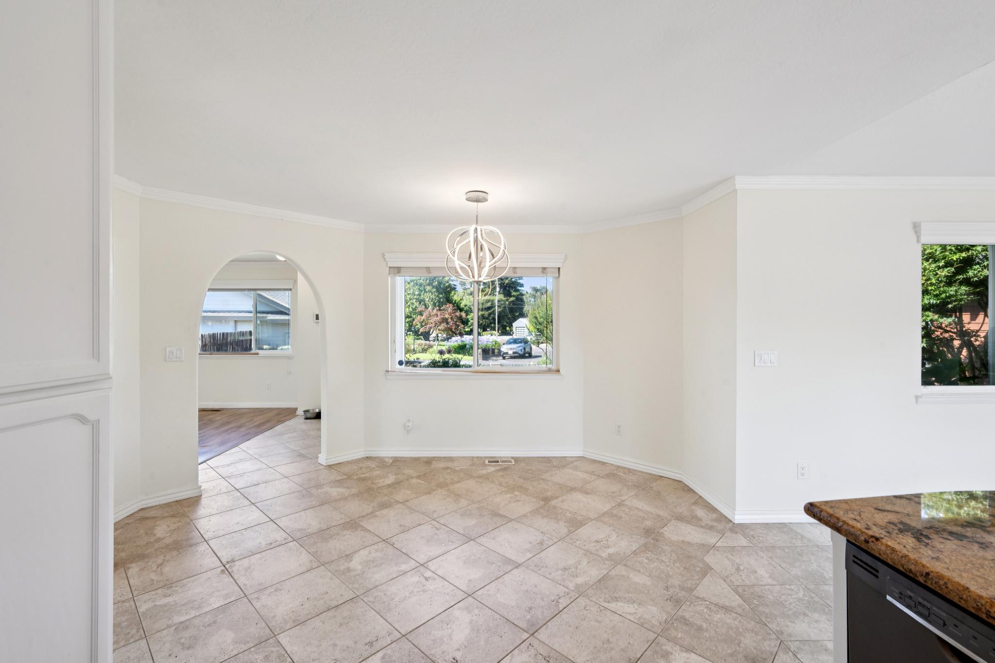  267 Specht Road - 物件實景
