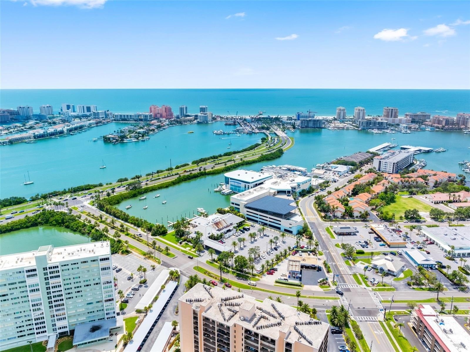 CLEARWATER BEACH, Florida, 33767, United States, 3 Bedrooms Bedrooms, ,3 BathroomsBathrooms,Residential,For Sale,1979132